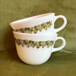 Vintage Set of 2 Corning Green Crazy Daisy Milk Glass Tea Cups